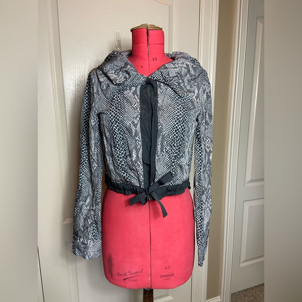 Marc Aurel Lightweight Crop Jacket (S)